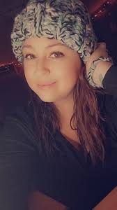 Hi everyone!!!!! I wants to introduce myself my name is Shameka I'm deaf  and I'm from chicago Illinois. I'm crochet making a hat for winter. I hope  you love my beautiful hat