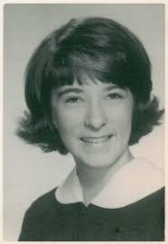 Helen Seals's Instagram, Twitter & Facebook