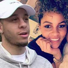 Now we have no reason to believe monday's clash was anything more than just one pumped up basketballer trash talking another basketballer. Seth Curry Proposes To Doc Rivers Daughter She Said Yes