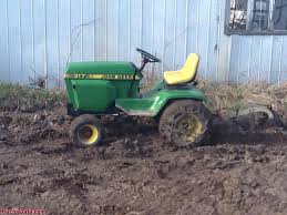The john deere 317 is a 2wd lawn tractor from the 300 series. Tractordata Com John Deere 317 Tractor Photos Information