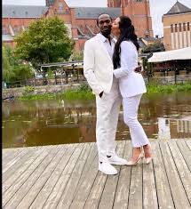 Scorpion Crack!Vid #22 (Wedding Edition) - Youtube