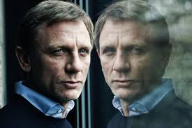 Smartologie: Daniel Craig For Esquire Magazine August 2011