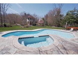 Http Www Randrealty Com Ny Property 1886761 267 East Townline Road West Nyack Ny 10994 Better Homes And Gardens Home And Garden Better Homes