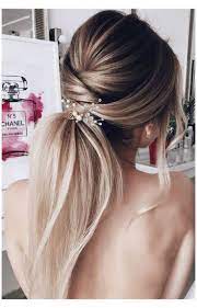 30 Gorgeous And Cute Christmas Hairstyle For Your Holiday Women Fashion Lifestyle Blog Shinecoco Com Wedding Hair Trends Formal Hairstyles For Short Hair Wedding Ponytail Hairstyles