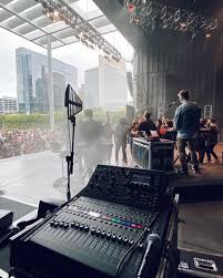 Another incredible Sunday with my @social_dallas family! Lifting up the  name of Jesus over this City of Dallas!! . . . #socialdallas  #monitorengineer #soundengineer #midas #sennheiser #shure #vsco #vacocam