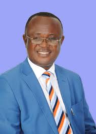 Osei Owusu's Instagram, Twitter & Facebook