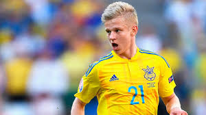 Любовь к футболу появилась у мальчика с детства. Agent Zinchenko Ob Ukrainskom Zhurnaliste Obychno V Takih Sluchayah Ya Govoryu Sobaka Laet A Karavan Idet