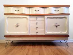 I have experimented with many specialty paints (chalk i love to blog and share my every day experiences as well as showcase my love for furniture and interior design. Why Use Chalk Paint Vs Regular Paint That Sweet Tea Life