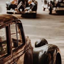 If you want to try creating vintage look photos for you instagram, here are some ways on how to convert your colored photos into vintage look by editing manually or using preset filters: Brown Aesthetic Tumblr Brown Aesthetic Beige Aesthetic 1920s Aesthetic