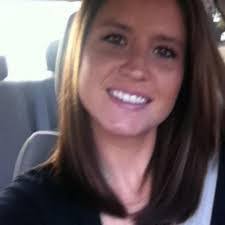 Amanda Niehoff's Instagram, Twitter & Facebook