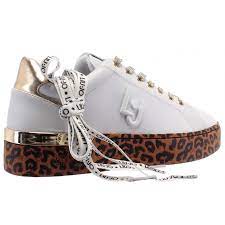 Le style athleisure (athlétique et plaisir), mélange de féminité et de glamour, signature de la marque, se retrouve dans les sneakers liu jo. Women S Sneakers Liu Jo Milano Silvia 01 Synthetic White Gold