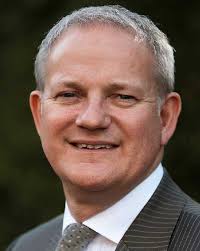 Peter Draper's Instagram, Twitter & Facebook