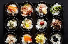 Poulet Marengo Recette Originale Et Improvisations Pour Revisiter Le Grand Classique De La Cuisine Francaise Riz Japonais Bol De Riz Japonais Poulet En Cocotte