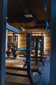 Using a combination of pilates exercises and yoga asanas, this. Gym Lounge In Cottbus