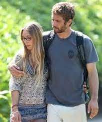 This rebecca mcbrain is definitely not the same woman paul dated years ago, meadow's mom moved back to hawaii and sources close to her told us she is too devastated over paul's tragic death; Paul Walker And Rebecca Mcbrain Photos News And Videos Trivia And Quotes Famousfix