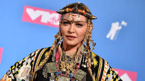 «я сама себя вытащила наверх за бретельки. Madonna Ihr Neuer Freund Ist Tanzer Und 36 Jahre Junger Als Sie Stern De
