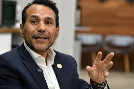 Robert Mujica: “El pueblo puertorriqueño está cansado de culpas”