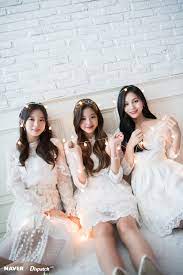 170803 naver x dispatch #gfriend 5th mini album '#parallel' jacket shooting 170803 naver x dispatch gfriend 5th mini album 'parallel' . Gfriend United Naver X Dispatch Girl Group Maknae Christmas