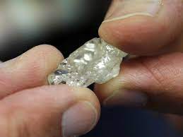 اختبار حجر الماس