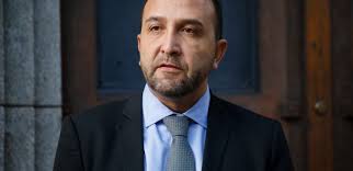 Alcalde Gustavo Toro: “No hay posibilidad alguna de ganarle al narco si no  hacemos una alianza con la comunidad” « Diario y Radio Universidad Chile