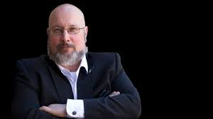 PATRIK OKSANEN: Som en mörk Netflixserie mitt i Nyköpingspolitiken