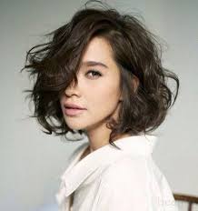 Feathered short choppy layered hair can be an option for you if you like getting a voluminous hairdo. Pin On Hair Style