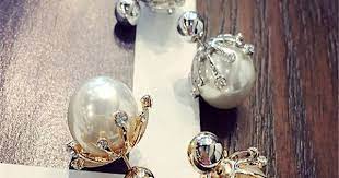 star jewelry wholesale price 2016 new design two ball lifts acrylic bracket pearl stud earrings for women vintage earring 스터드 귀걸이 진주 보석 다이아몬드