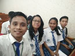 Sihir dalam gereja meninggikan pemuridan di atas pemuridan bila kita masuk ke dalam sebuah seminari teologiataiu sekolah alkitab dan duduk selama tiga tahun dari kelas ke kelas, kita akan memperoleh banyak pengetahuan otak. Satu Siswa Sma Kristen 2 Lentera Harapan Kupang Mewakili Ntt Dalam Osn Biologi 2018 El Harp Kupang