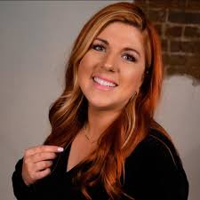 Paige Crowder's Instagram, Twitter & Facebook