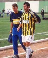 Sergen yalçın forma numaralarının geçmişi. Aleks De Nazima On Instagram Sergen Yalcin 1999 2000 Sezonu Aleks1999 2000 Futbol Instagram Retro