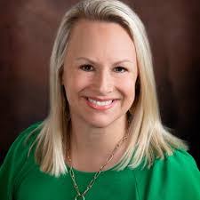 Dina Kenney's Instagram, Twitter & Facebook