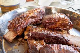 Place the short ribs into the liquid in. Beef Ribs Sous Vide My Butcher S Own Hickory Smoked Bbq Rub 85deg C 18hr Sous Vide 25min In A Weber Smoker With Cedarwood Seared With An El Cheapo Propane Torch Sousvide