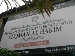€150th.* mar 5, 2002 in kota bharu, kelantan, malaysia. Luqman Al Hakim Islamic Boarding And Full Day School