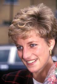 15 Princess Diana 1993 Manchester Photos & High Res Pictures