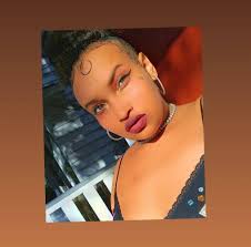 Mother and son. 😇 Nice examples of purebred APBT with some look you not  gonna see every day. 😇 You know if you know. 🤷‍♀️