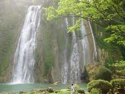 Pesona Keindahan Air Terjun Sungai Cikaso Sukabumi
