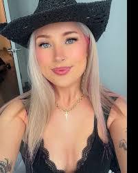 Brittany Stagg's Instagram, Twitter & Facebook