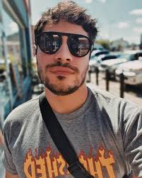 Pablo Agustín (@pbcareaga) • Instagram photos and videos