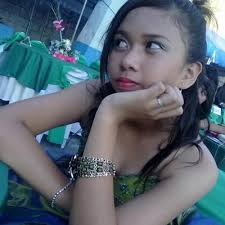 Justine may magbanua (@mhiio27)