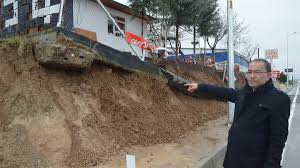 12:45 adıyaman'da kaçak kazı yapan 5 kişi suçüstü yakalandı. Waljto67phjd3m