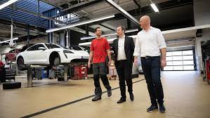 We did not find results for: Augmented Reality In Service Industry Siemens Global