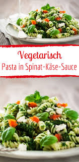 Pasta In Cremiger Spinat Kase Sauce Mit Frischen Tomaten Gerosteten Mandeln Und Wurzigem Parmesan Beste Pasta Rezepte Gemuse Pasta Rezepte Spinat Pasta
