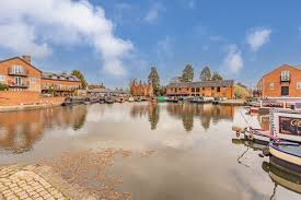 Estate Agents in Market Harborough with a London Office, James Sellicks,  Sales, Property, Lettings, Market Appraisal, Letting Agents in Market  Harborough, LE16