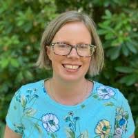 Denise Layman's Instagram, Twitter & Facebook