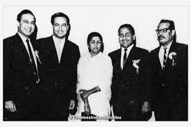 Talat Mehmood, Mukesh, Lata Mangeshkar, Md Rafi and Manna Dey 😍😍😍 #TalatMehmood #Mukesh #LataMangeshkar #MdRafi #MannaDey #Legends #OldIsGold