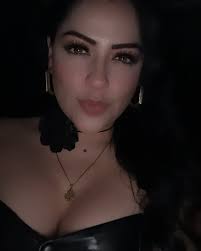 Woow ! 🤭🤭🤭Guaperrima 😎 Bendiciones 🙏🏼