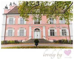 Eine Herbsthochzeit Auf Der Insel Mainau Im Weissen Saal Im Schloss Freudental In Allensbach Rockwedding Herbsthochzeit Insel Mainau Hochzeit