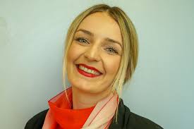 Luzie Helmer leitet nun die Sparkassen-Filiale in Schwangau