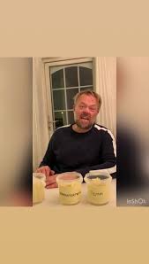 Jeg går det meste af mit voksne liv og konverserer med mit tørrestativ der' ikke meget globetrotter jeg når den lykke jeg har lært at ku' se det' er den trummerum jeg trives med jeg vil vaske og tørre. Asgeir Borgemoen Posts Facebook