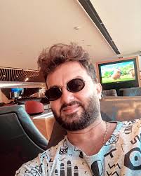 ali jaafar (@ali_jaafar) • Instagram photos and videos